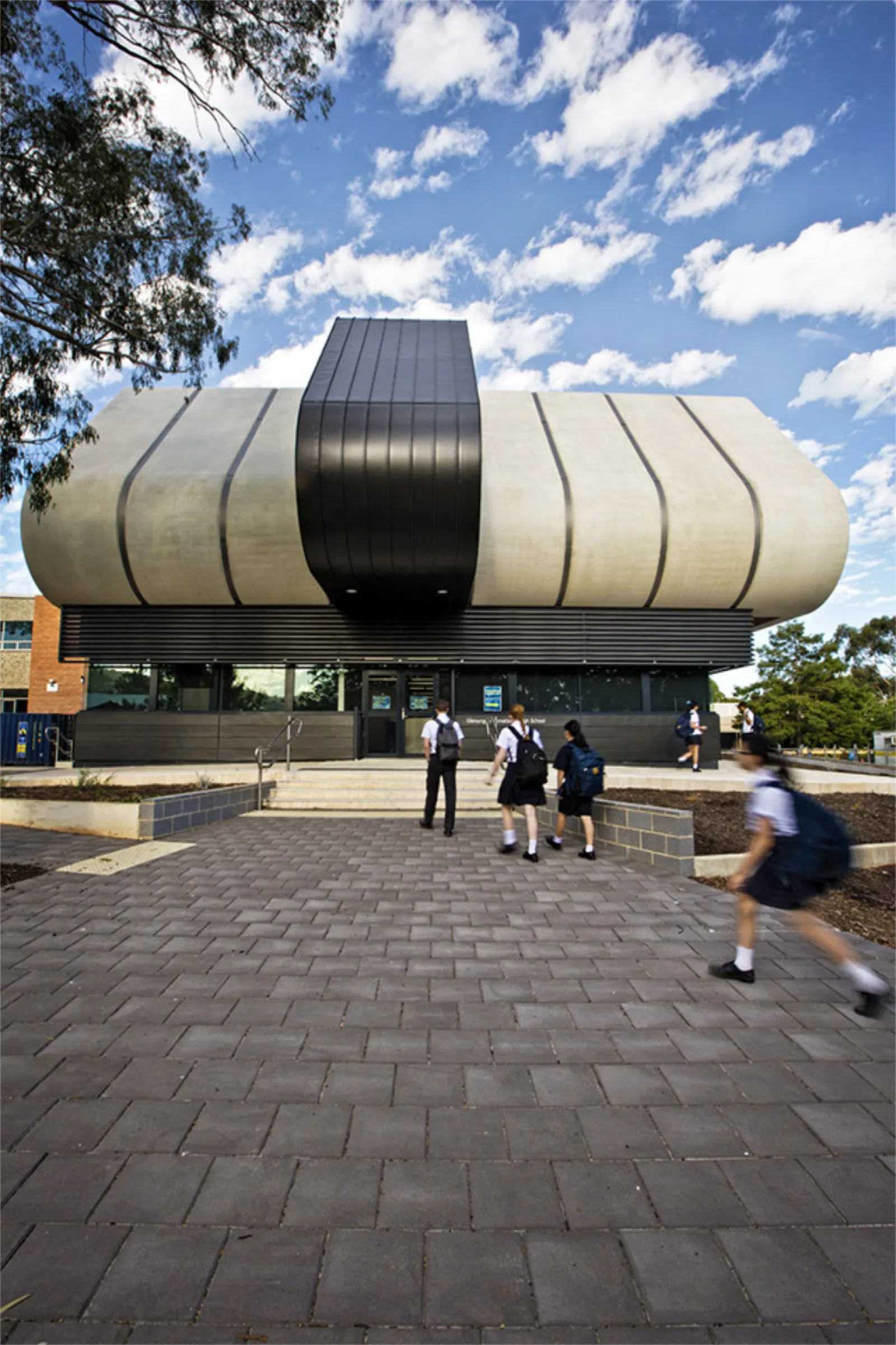 0407032 Glenunga International HS 2